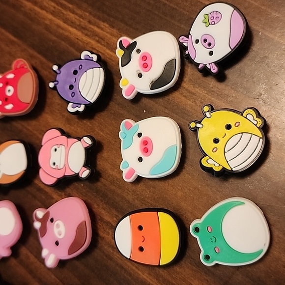 Brand new Squishmallows Croc Jibbitz Charms-30pcs - Picture 5 of 9